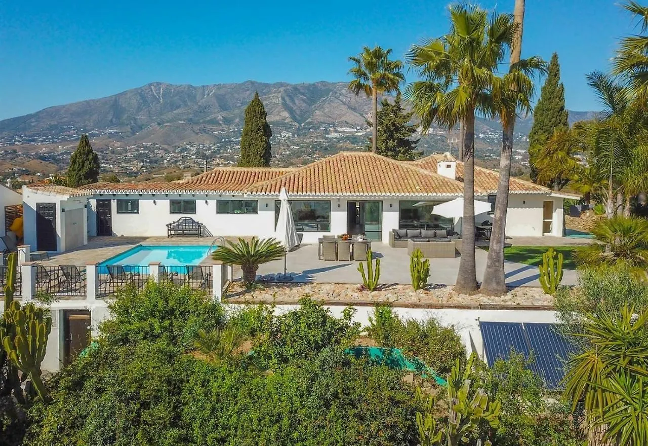 Amazing Villa With Panoramic Views Fuengirola