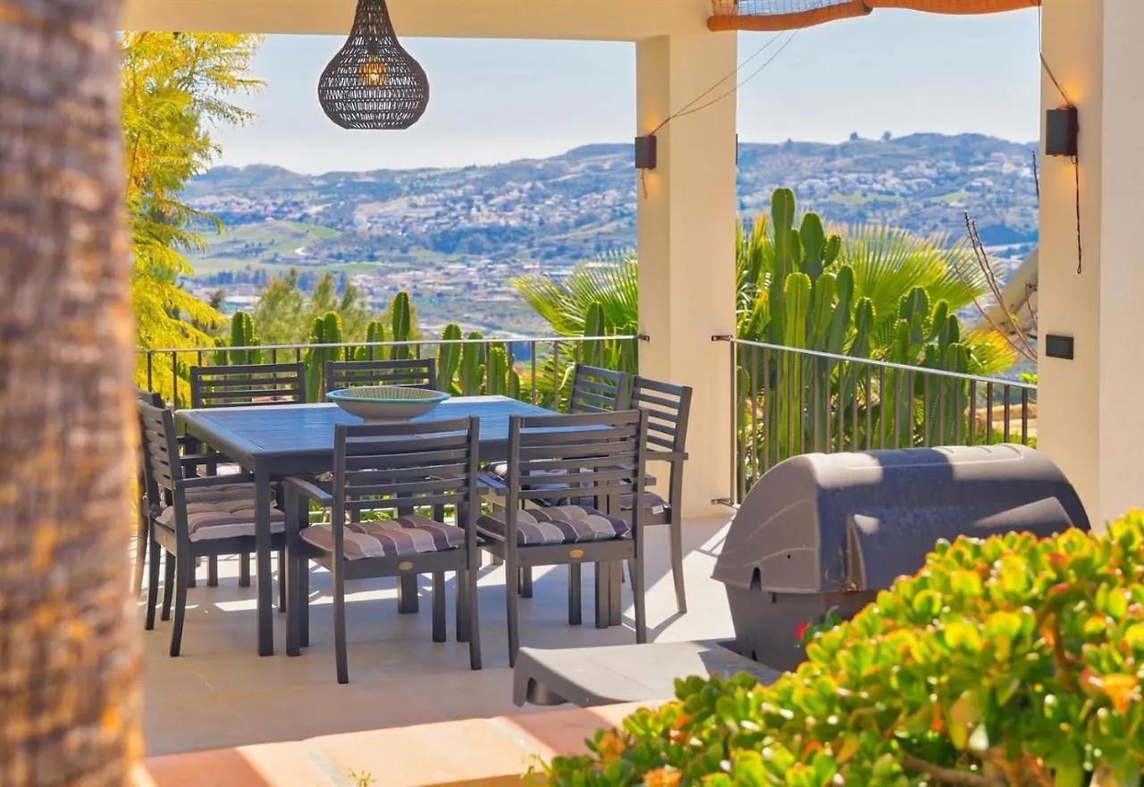 Amazing Villa With Panoramic Views Fuengirola 0*,